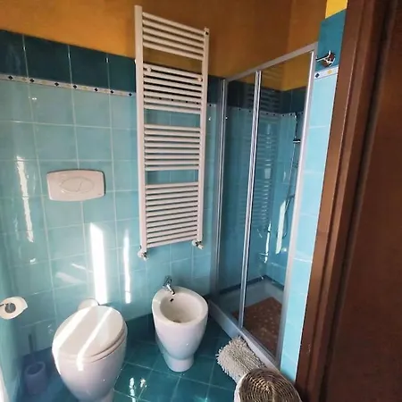 Casa Di Michela A Con Piscina シルミオーネ